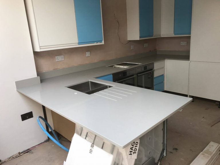 grigio de lusso grey quartz worktops and upstands