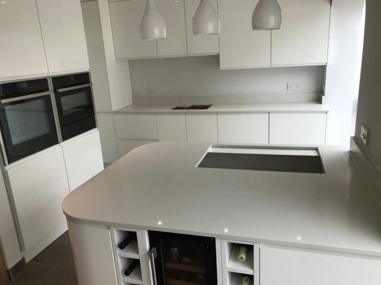 bianco de lusso quartz worktops in gloss white kitchen