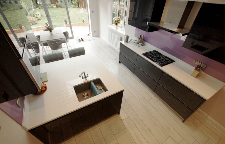 Bianco Stella open plan kitchen