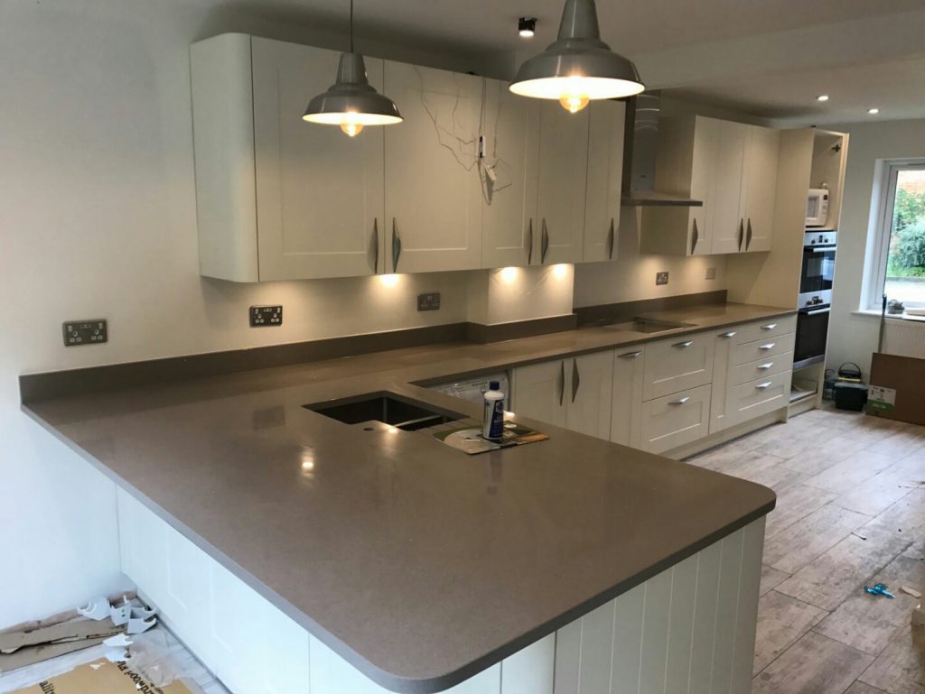 magnifico de lusso grey quartz hitchin