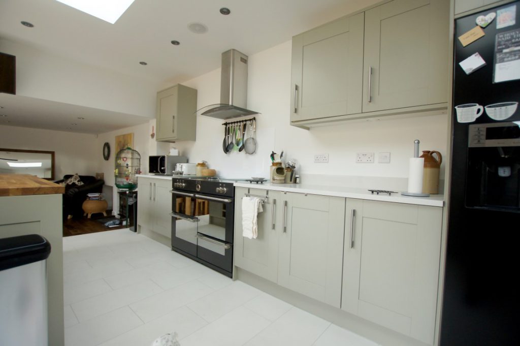 bianco de lusso quartz kitchen worktops