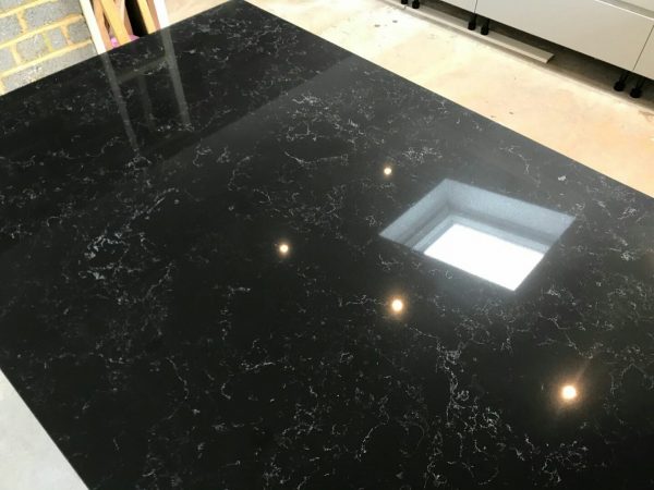 nero venata black marble effect quartz