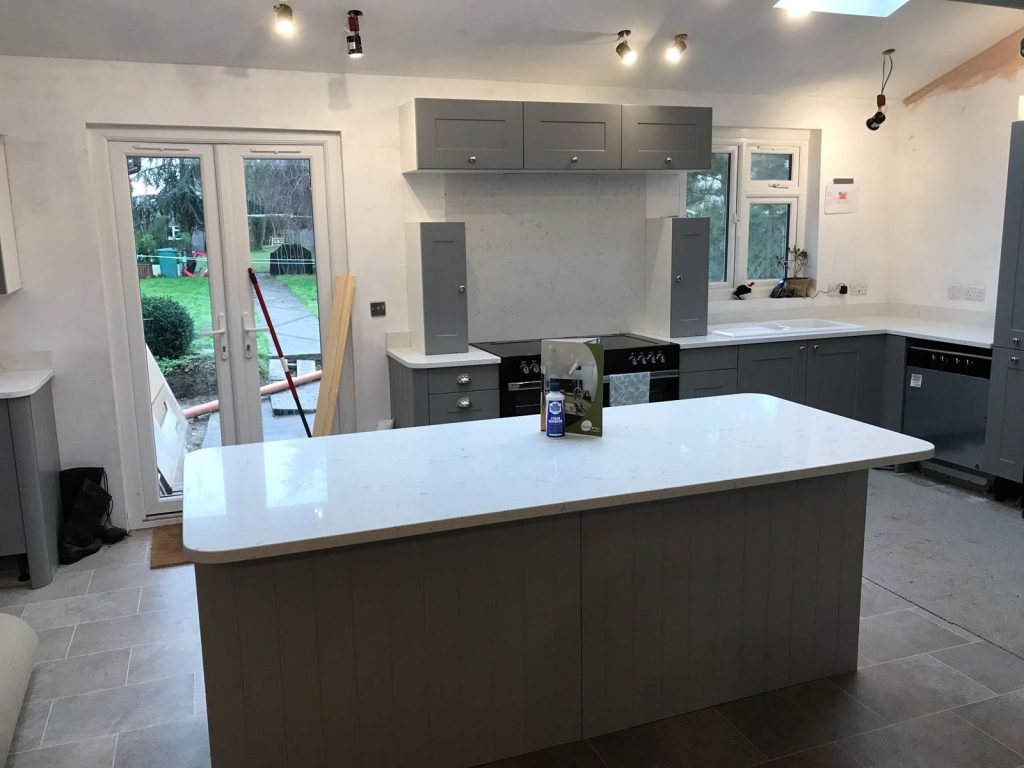 carrera quartz worktops grey kitchen rockandco